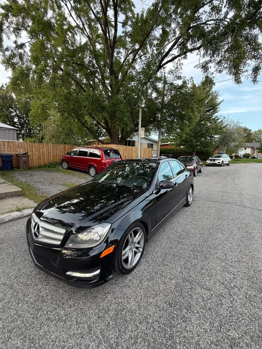 2013 Mercedes-Benz W204 C-Class - Image 2 of 9