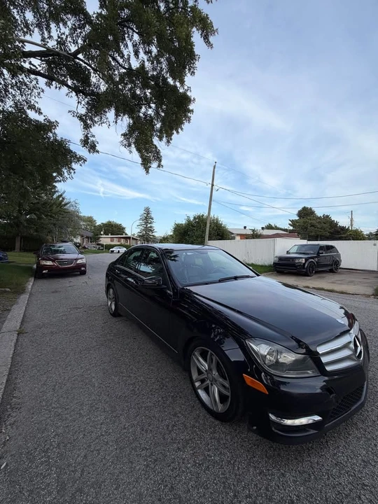 2013 Mercedes-Benz W204 C-Class - Image 3 of 9