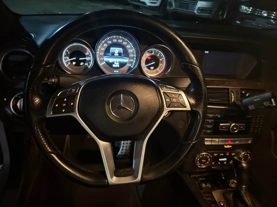 2013 Mercedes-Benz W204 C-Class - Image 16 of 18