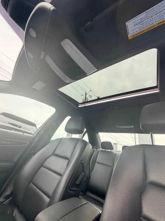 2013 Mercedes-Benz W204 C-Class - Image 15 of 18