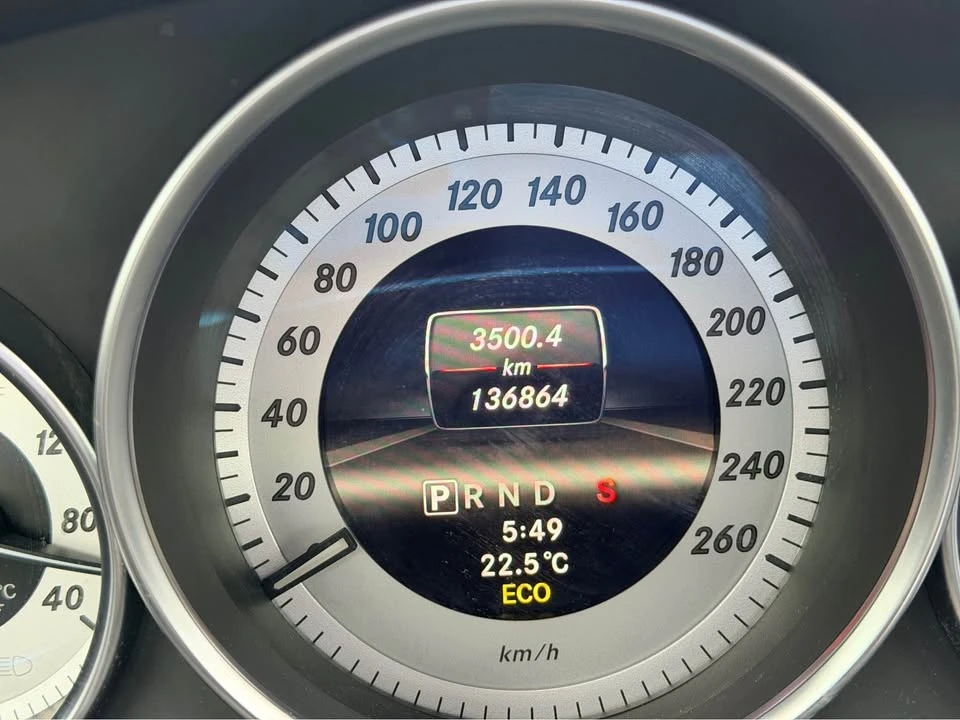 2013 Mercedes-Benz W204 C-Class - Image 7 of 18