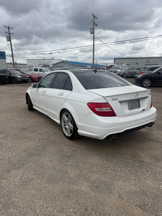 2013 Mercedes-Benz W204 C-Class - Image 4 of 11