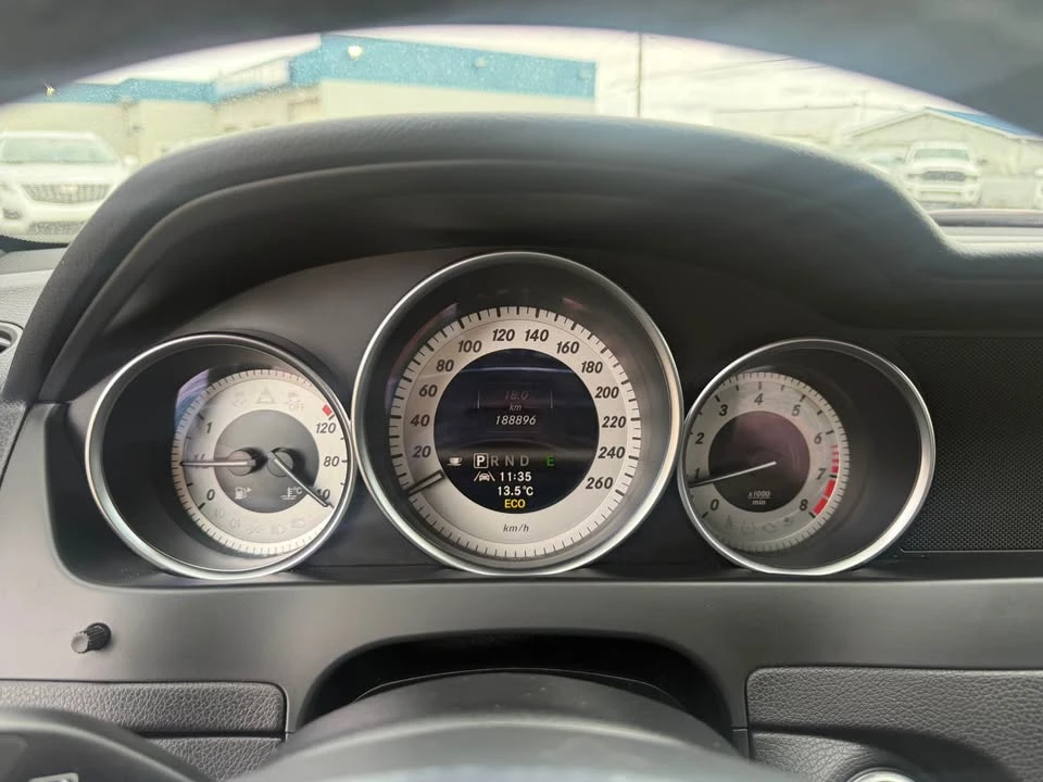 2013 Mercedes-Benz W204 C-Class - Image 10 of 11