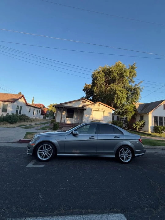 2013 Mercedes-Benz W204 C-Class - Image 3 of 7
