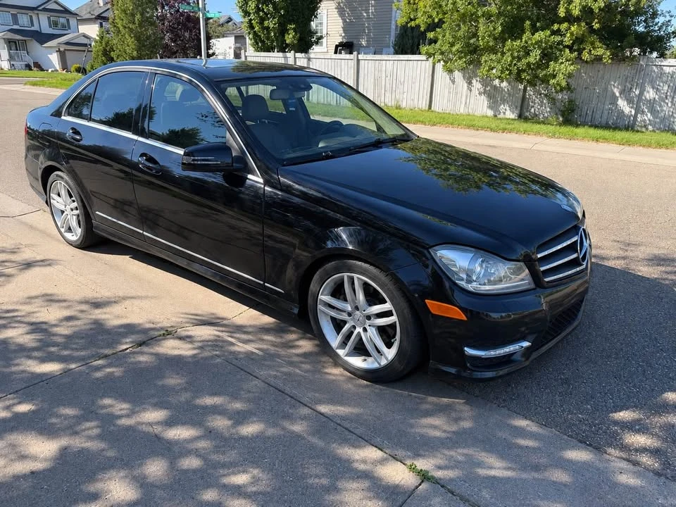 2013 Mercedes-Benz W204 C-Class - Image 4 of 8
