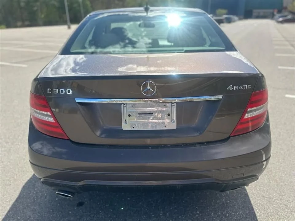 2013 Mercedes-Benz W204 C-Class - Image 18 of 20