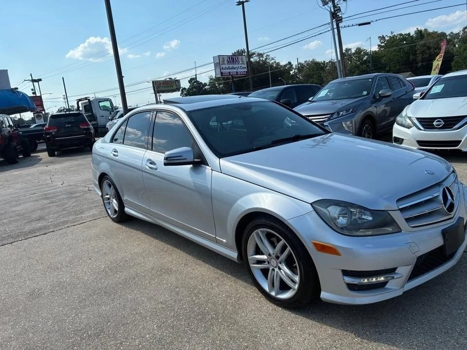 2013 Mercedes-Benz W204 C-Class - Image 3 of 20