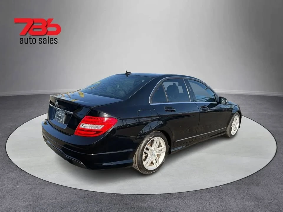 2013 Mercedes-Benz W204 C-Class - Image 3 of 20