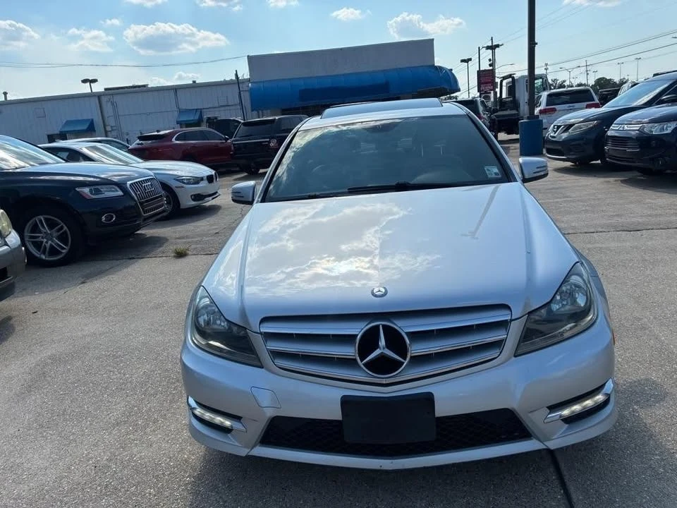 2013 Mercedes-Benz W204 C-Class - Image 2 of 20