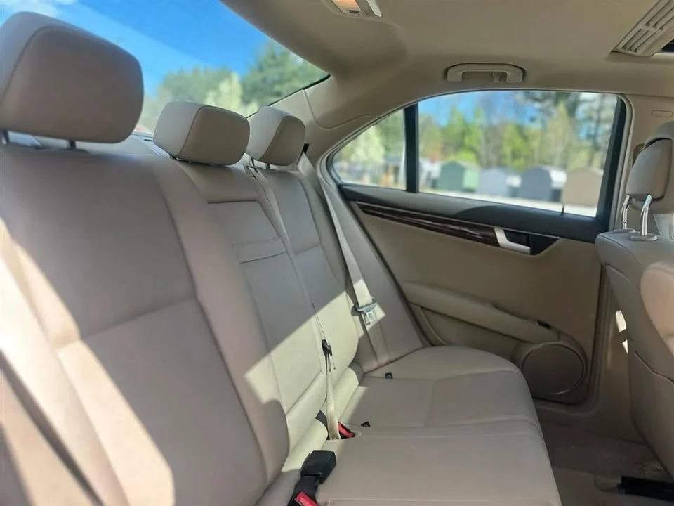 2013 Mercedes-Benz W204 C-Class - Image 10 of 20