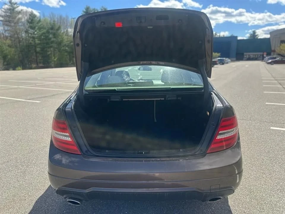 2013 Mercedes-Benz W204 C-Class - Image 17 of 20