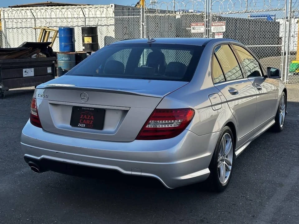2013 Mercedes-Benz W204 C-Class - Image 3 of 6