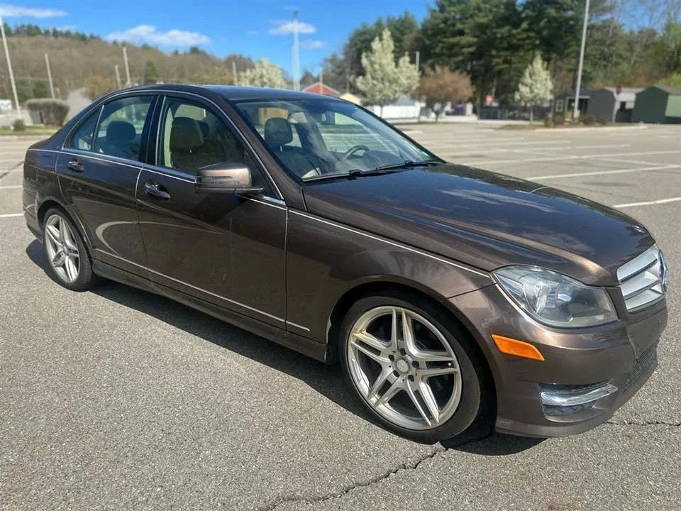 2013 Mercedes-Benz W204 C-Class - Image 3 of 20