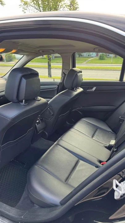 2013 Mercedes-Benz W204 C-Class - Image 6 of 9