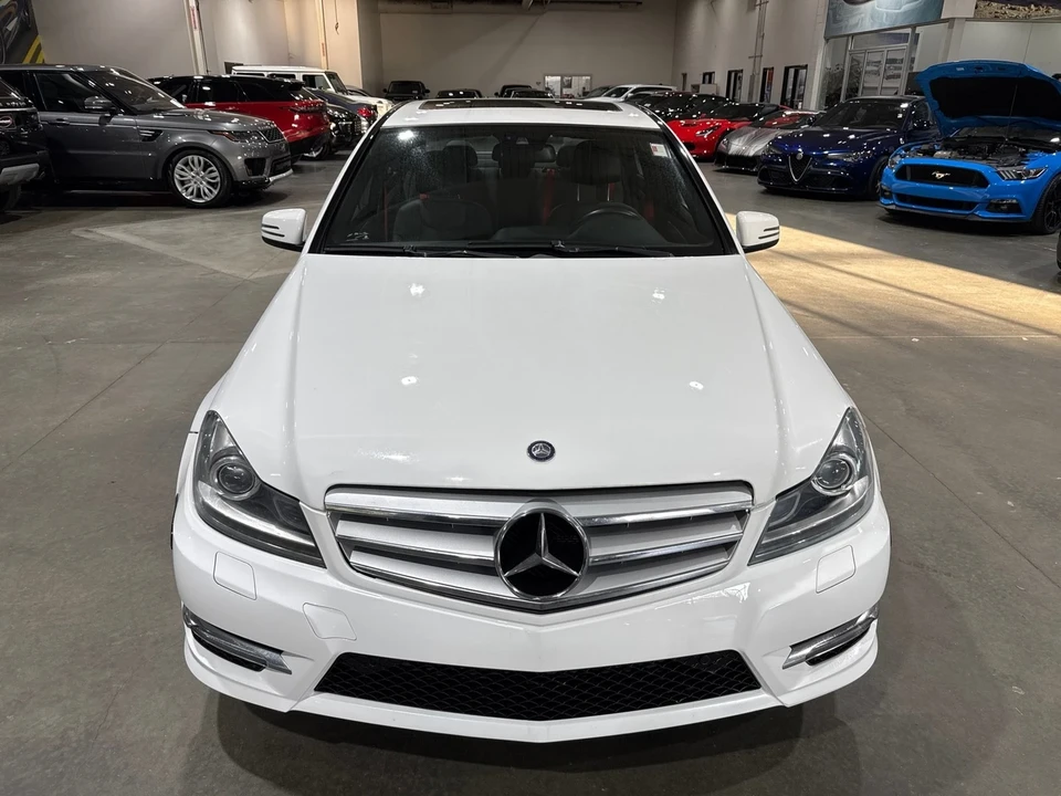 2013 Mercedes-Benz W204 C-Class - Image 2 of 12