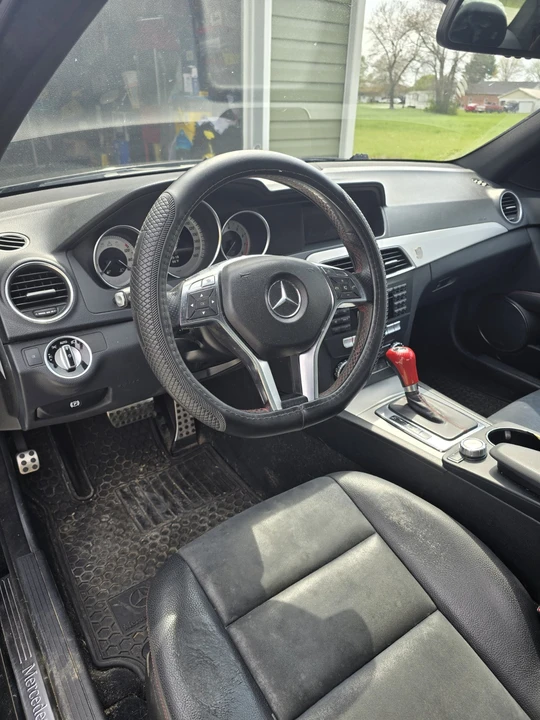2013 Mercedes-Benz W204 C-Class - Image 2 of 9