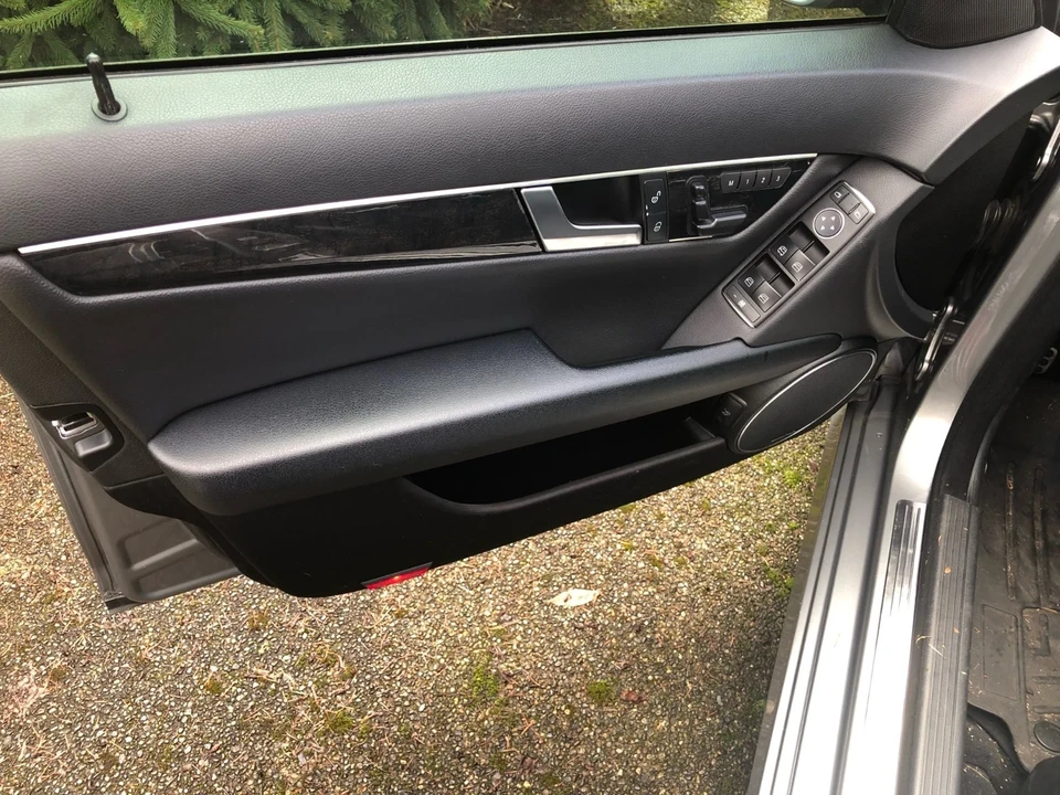 2013 Mercedes-Benz W204 C-Class - Image 6 of 15