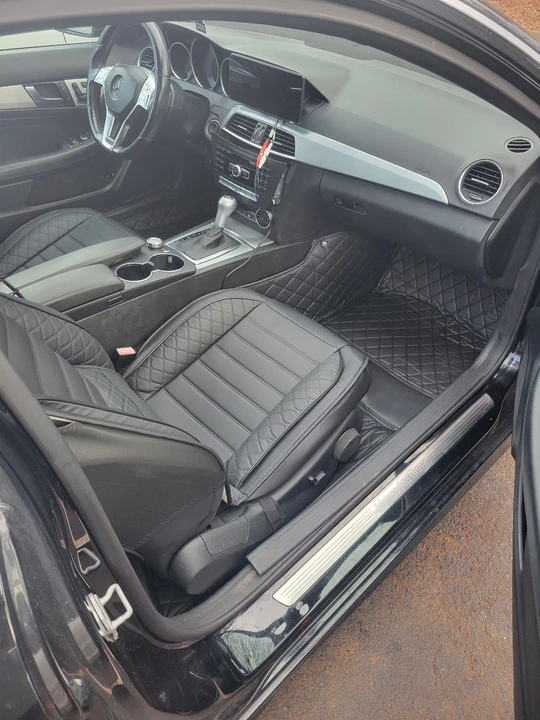 2013 Mercedes-Benz W204 C-Class - Image 9 of 14