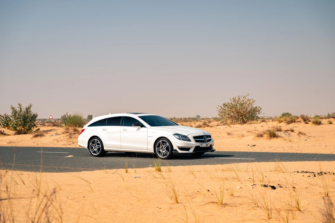 2013 Mercedes-Benz C218 CLS-Class - Image 3 of 31