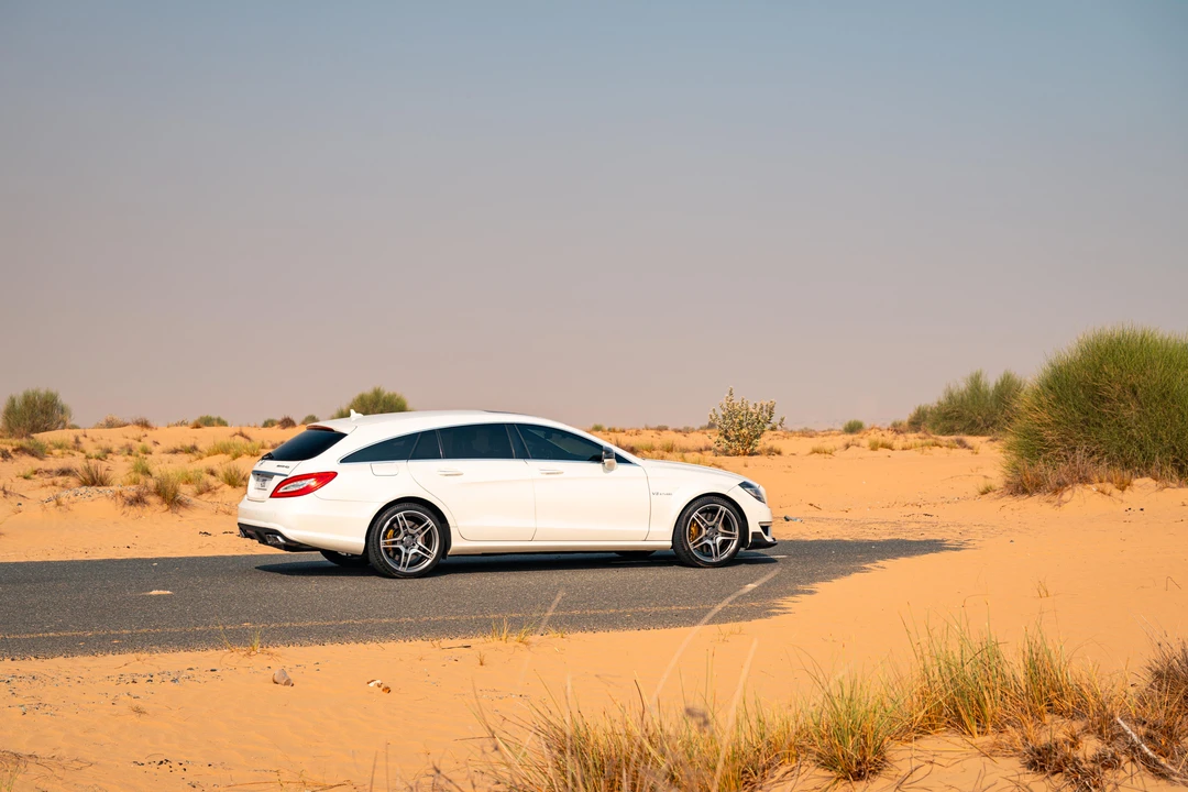 2013 Mercedes-Benz C218 CLS-Class - Image 4 of 31