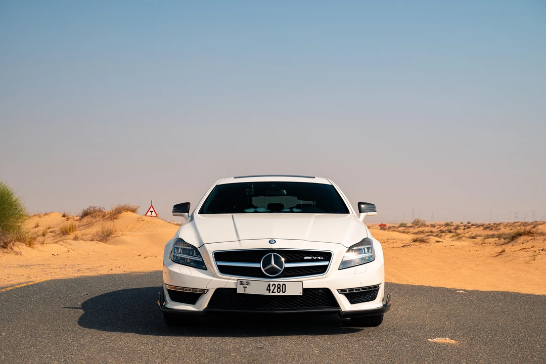 2013 Mercedes-Benz C218 CLS-Class - Image 2 of 31