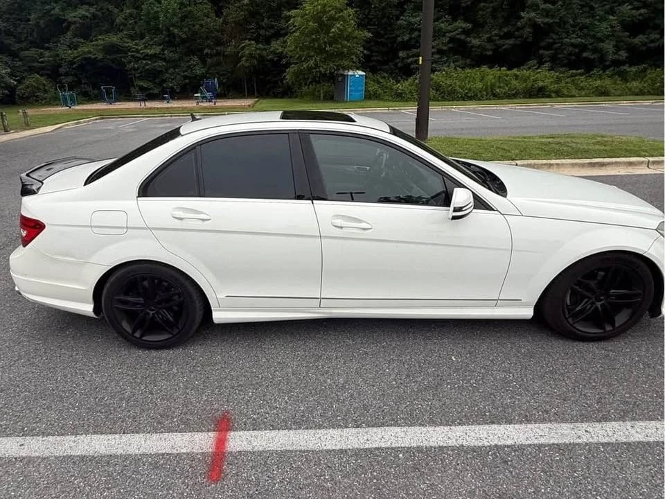 2013 Mercedes-Benz W204 C-Class - Image 4 of 6