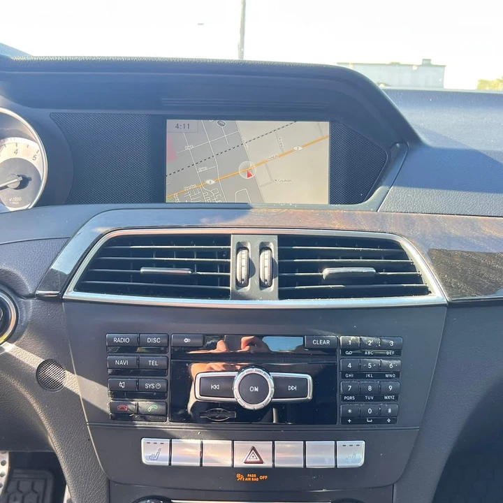 2013 Mercedes-Benz W204 C-Class - Image 11 of 15