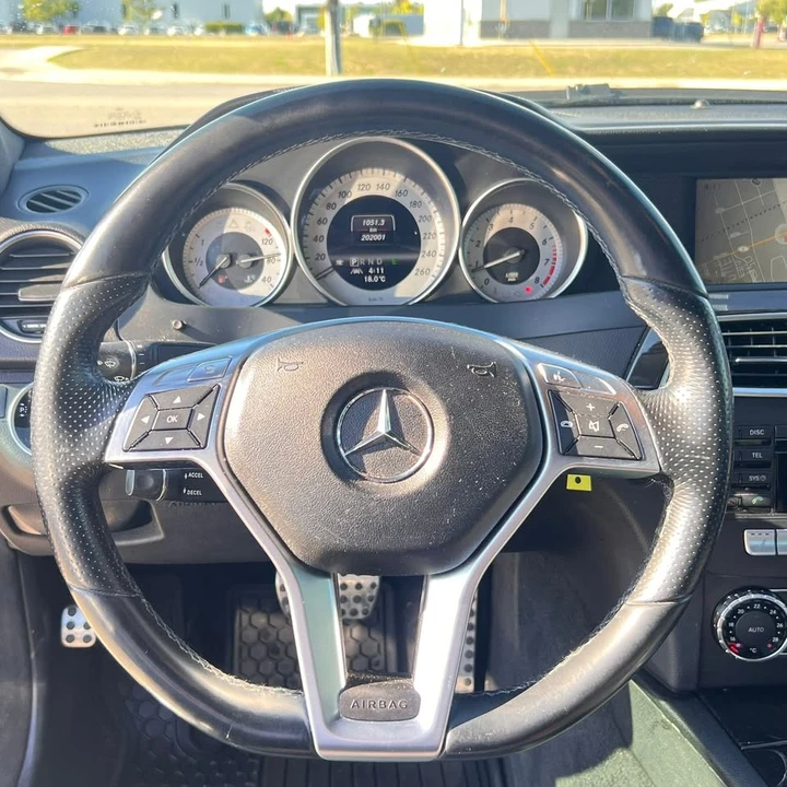 2013 Mercedes-Benz W204 C-Class - Image 14 of 15