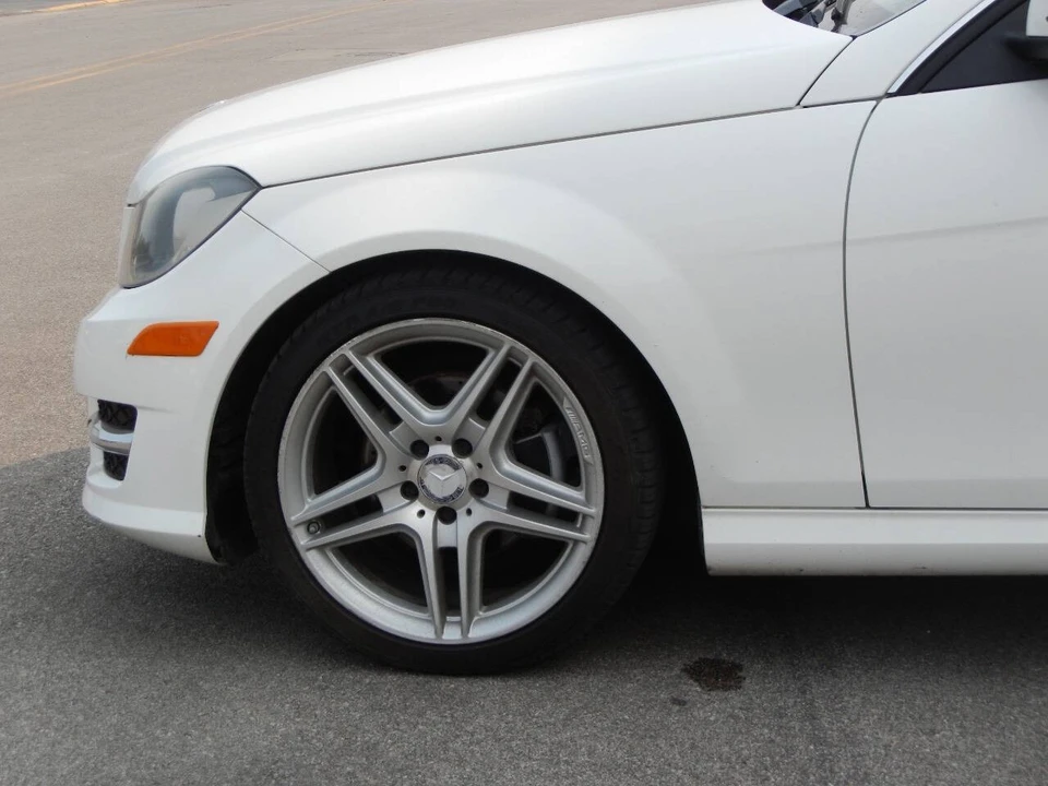 2013 Mercedes-Benz W204 C-Class - Image 12 of 21