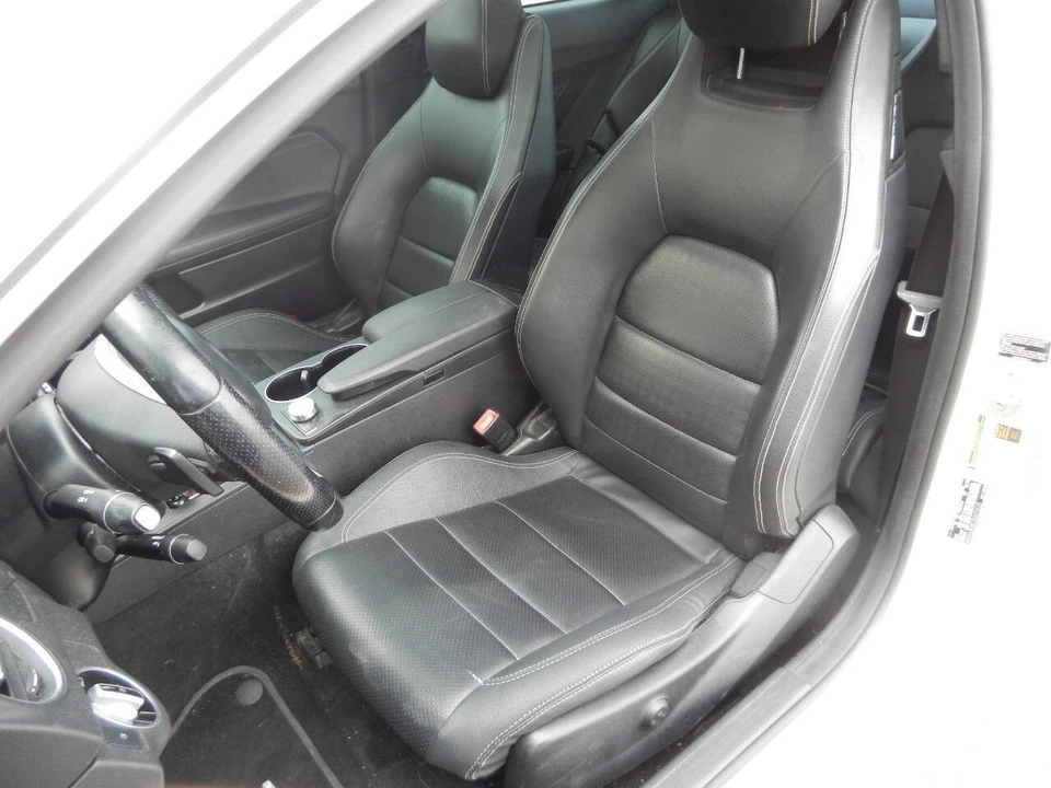 2013 Mercedes-Benz W204 C-Class - Image 2 of 21