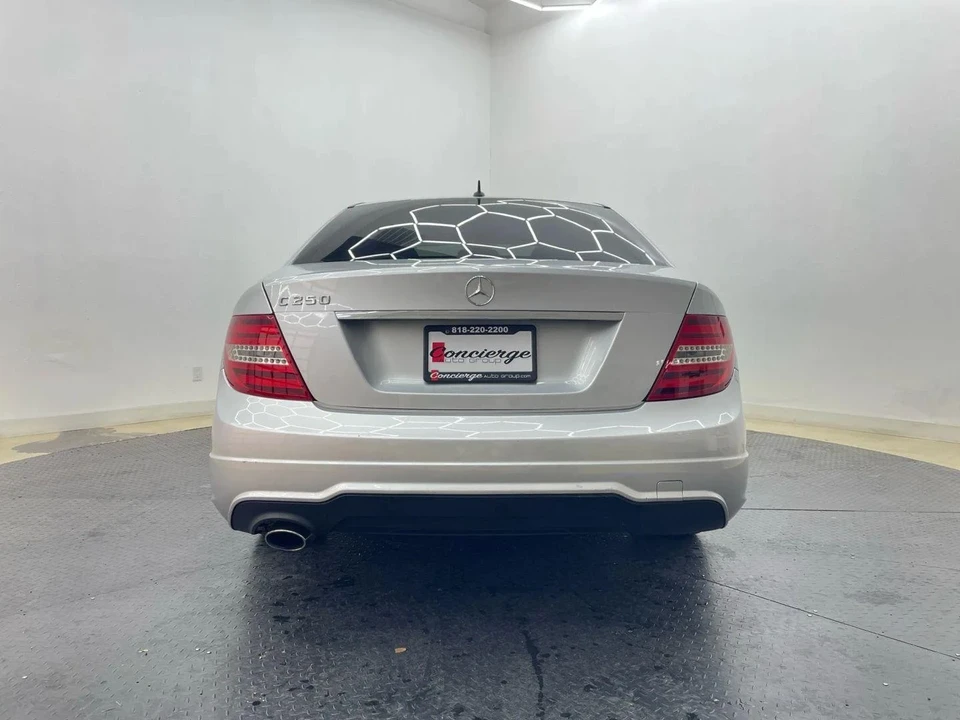 2013 Mercedes-Benz W204 C-Class - Image 5 of 21
