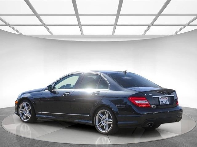 2013 Mercedes-Benz W204 C-Class - Image 2 of 12