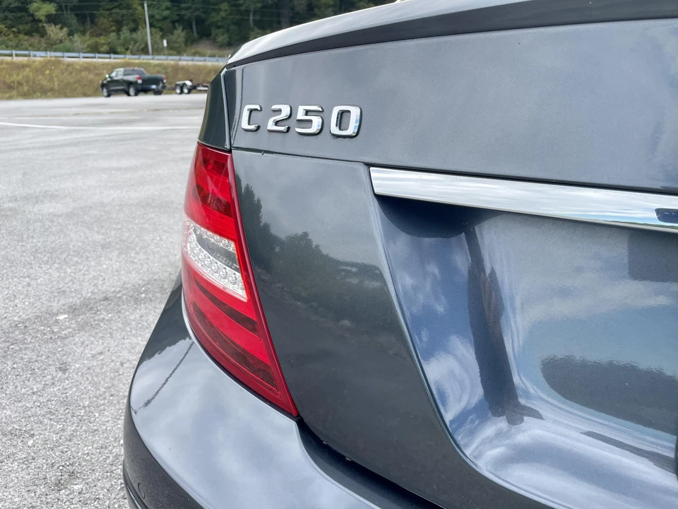 2013 Mercedes-Benz W204 C-Class - Image 30 of 31