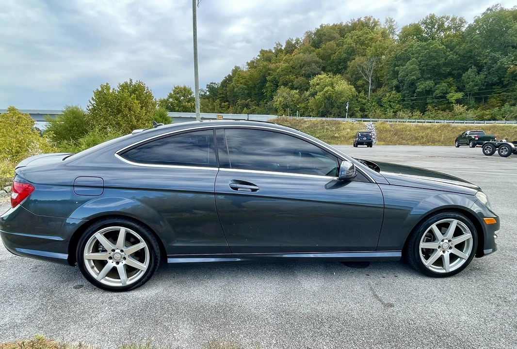2013 Mercedes-Benz W204 C-Class - Image 16 of 31