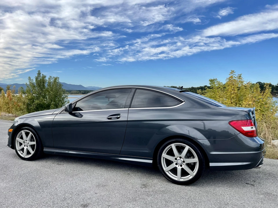 2013 Mercedes-Benz W204 C-Class - Image 10 of 31