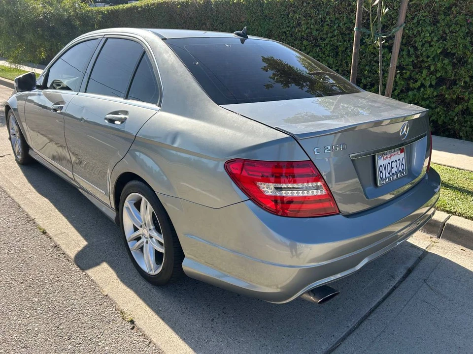 2013 Mercedes-Benz W204 C-Class - Image 3 of 12