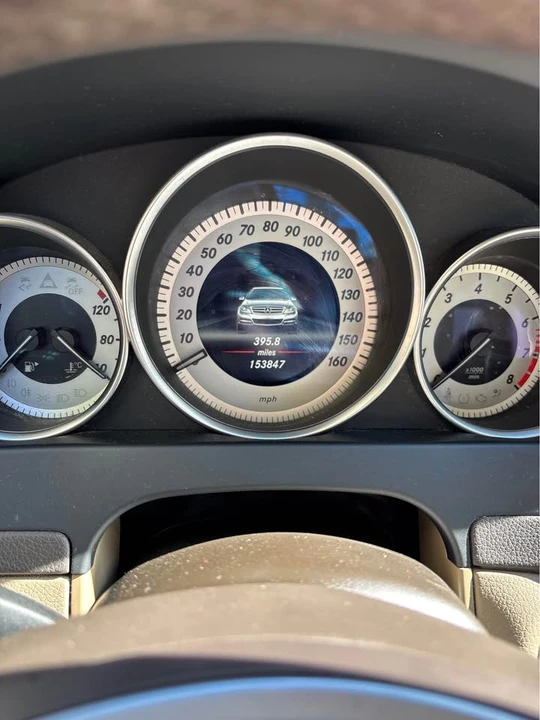 2013 Mercedes-Benz W204 C-Class - Image 7 of 9