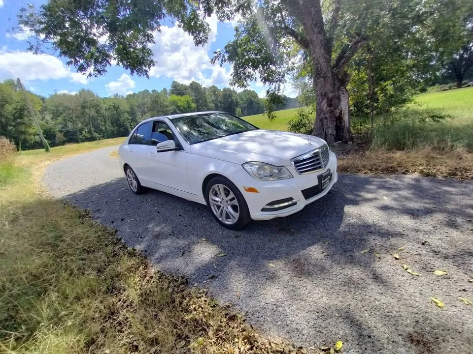 2013 Mercedes-Benz W204 C-Class - Image 3 of 8
