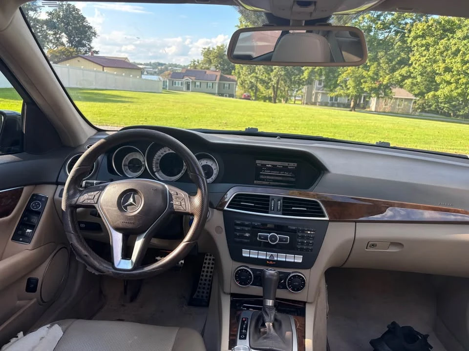 2013 Mercedes-Benz W204 C-Class - Image 9 of 9