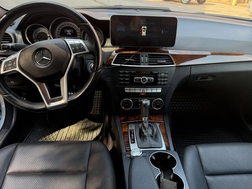 2013 Mercedes-Benz W204 C-Class - Image 5 of 6