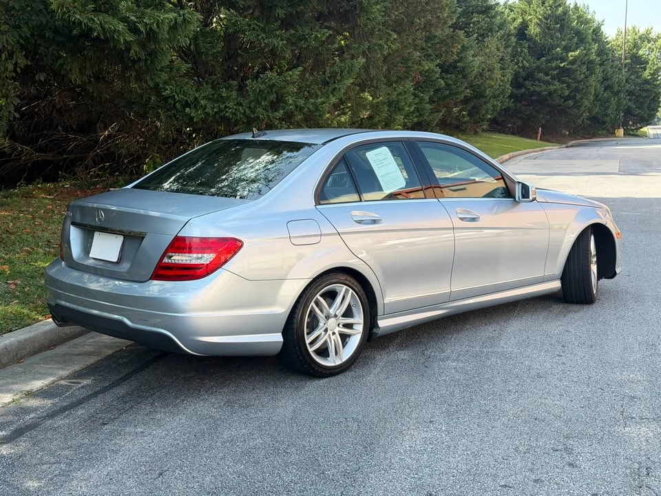 2013 Mercedes-Benz W204 C-Class - Image 3 of 6