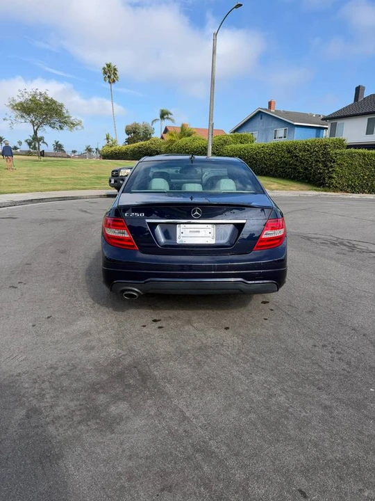2013 Mercedes-Benz W204 C-Class - Image 5 of 13