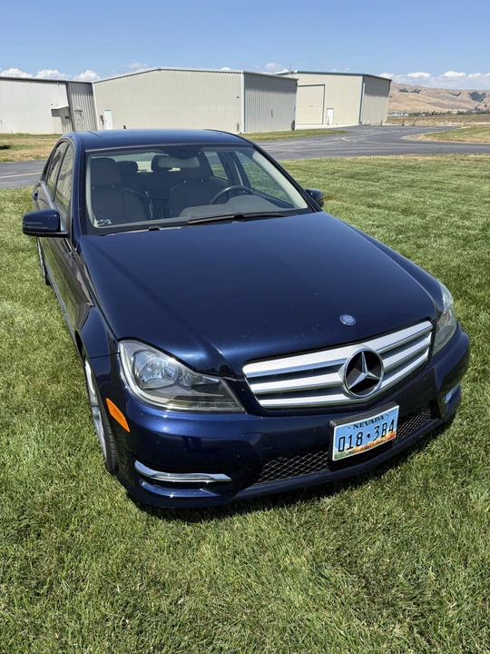 2013 Mercedes-Benz W204 C-Class - Image 9 of 31