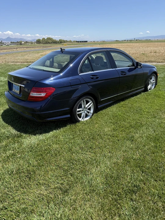 2013 Mercedes-Benz W204 C-Class - Image 17 of 31