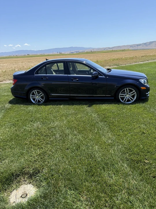 2013 Mercedes-Benz W204 C-Class - Image 15 of 31