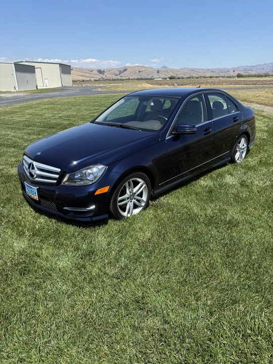 2013 Mercedes-Benz W204 C-Class - Image 4 of 31
