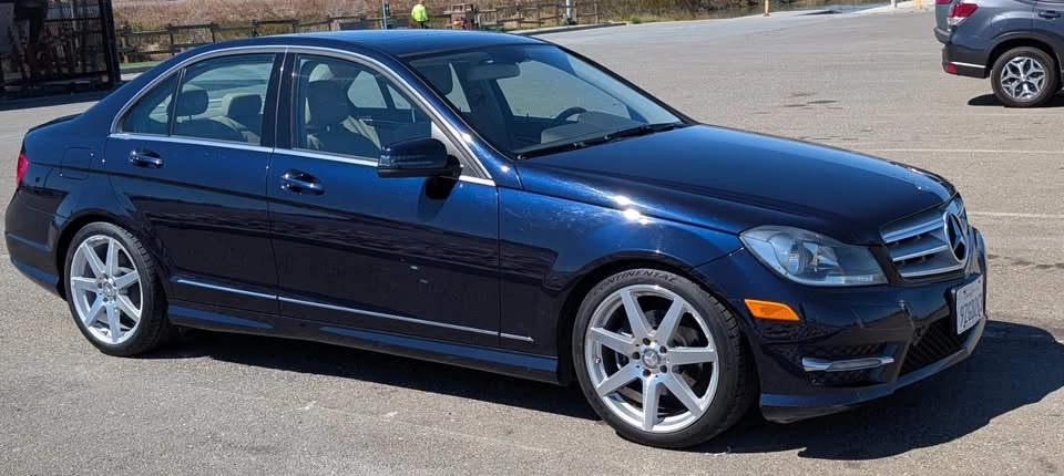 2013 Mercedes-Benz W204 C-Class - Image 2 of 20