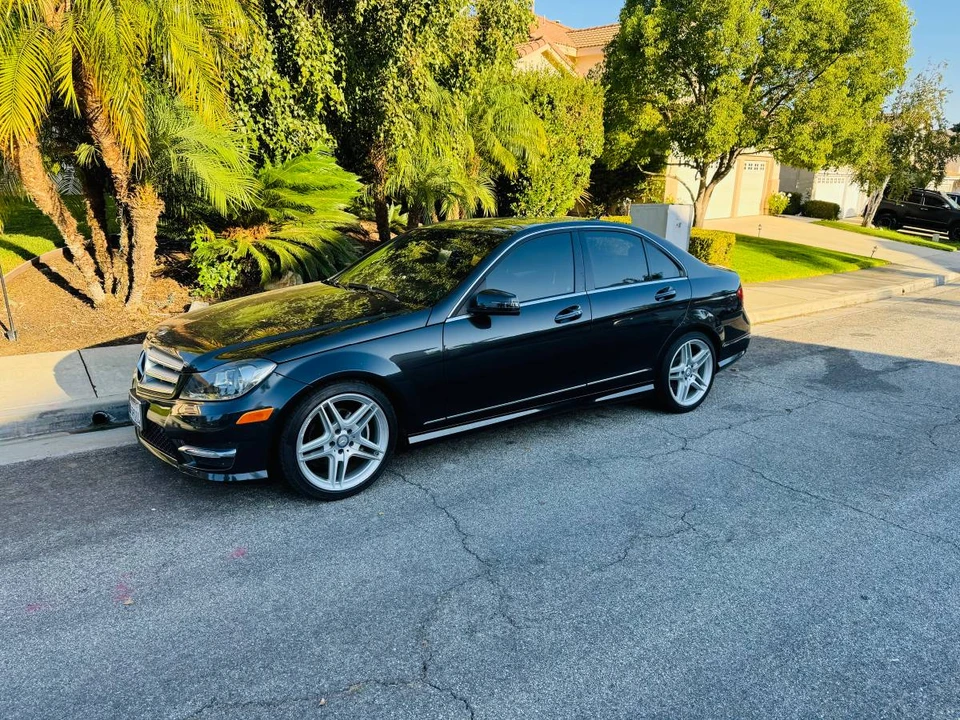 2013 Mercedes-Benz W204 C-Class - Image 3 of 11