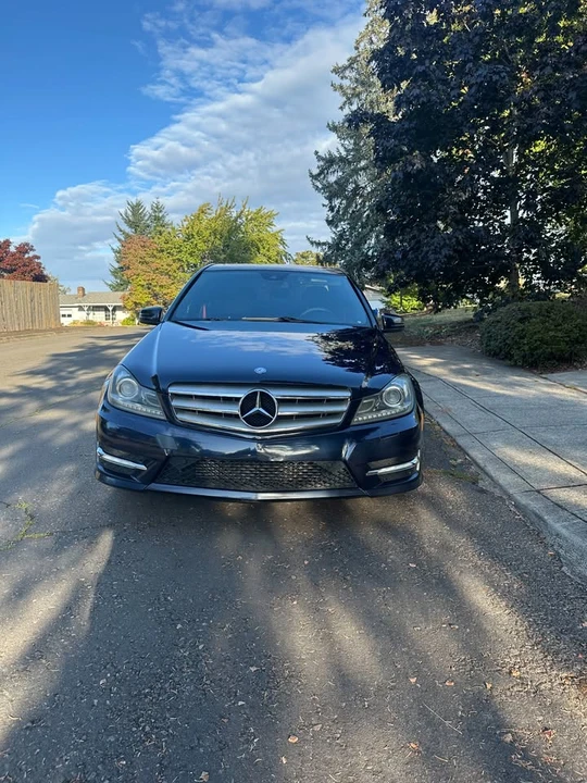 2013 Mercedes-Benz W204 C-Class - Image 3 of 9