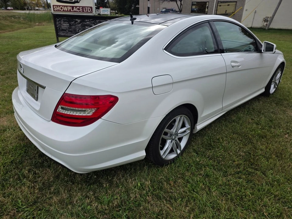 2013 Mercedes-Benz W204 C-Class - Image 12 of 21
